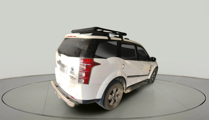 2012 Mahindra XUV500 W8, Diesel, Manual, 1,09,740 km, exterior