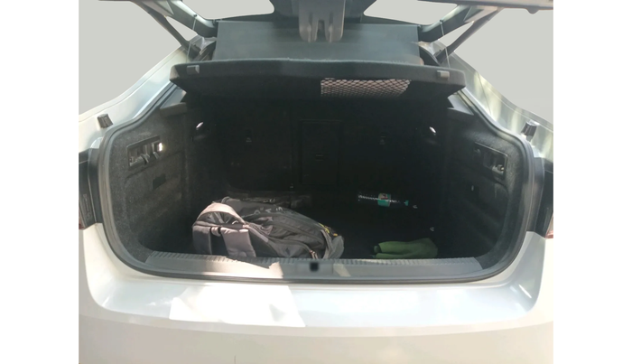 2020 Skoda Superb SPORTLINE AT, Petrol, Automatic, 1,00,202 km, exterior