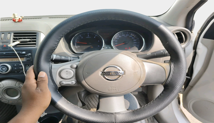 2012 Nissan Sunny XV DIESEL, Diesel, Manual, 1,35,581 km, interior