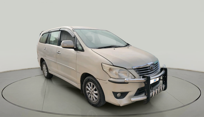 2012 Toyota Innova VX 2.5 7 STR, Diesel, Manual, 2,18,419 km, exterior