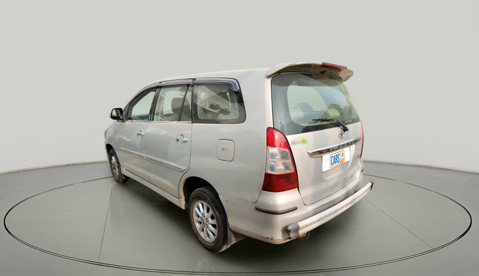 2012 Toyota Innova VX 2.5 7 STR, Diesel, Manual, 2,18,419 km, exterior