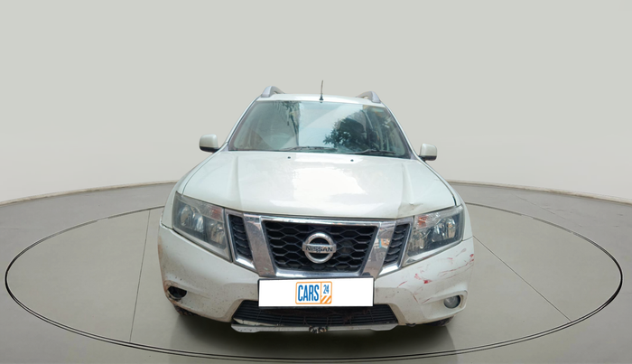 2014 Nissan Terrano XV D THP PREMIUM 110 PS, Diesel, Manual, 1,21,955 km, exterior