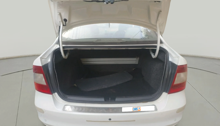 2015 Skoda Rapid 1.5 TDI CR ELEGANCE PLUS, Diesel, Manual, 1,22,387 km, exterior