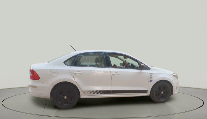 2015 Skoda Rapid 1.5 TDI CR ELEGANCE PLUS, Diesel, Manual, 1,22,387 km, exterior