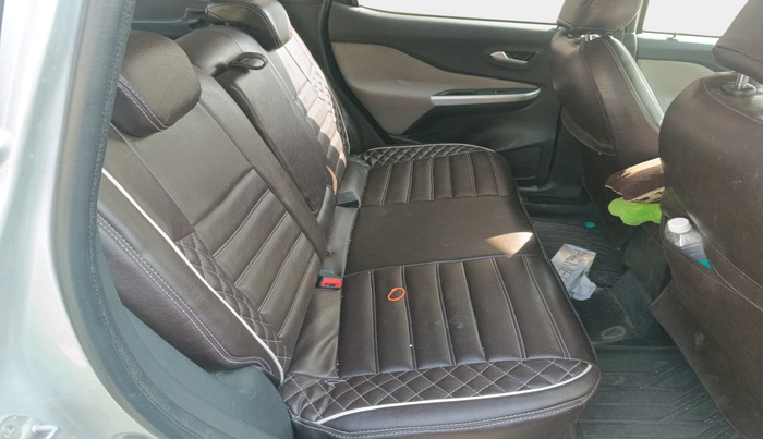 2022 Nissan MAGNITE XV TURBO CVT, Petrol, Automatic, 42,451 km, interior