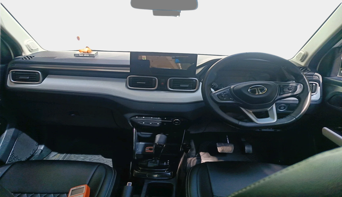 2025 Tata PUNCH Creative Plus (S) AMT, Petrol, Automatic, 11,202 km, interior