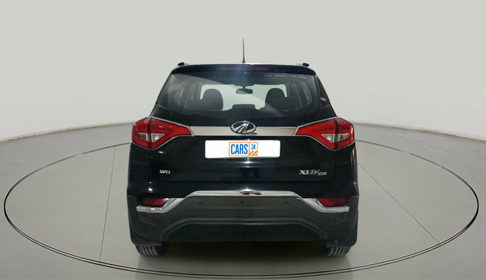 2020 Mahindra XUV300 W6 1.2 PETROL, Petrol, Manual, 39,393 km, exterior