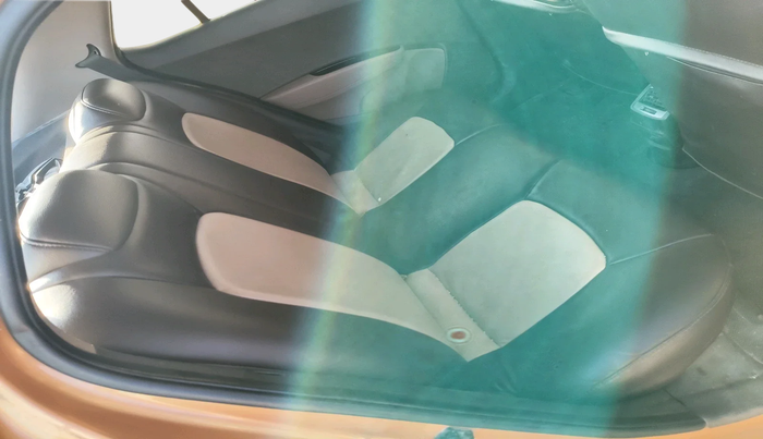 2014 Hyundai Grand i10 MAGNA 1.1 CRDI, Diesel, Manual, 1,82,080 km, interior