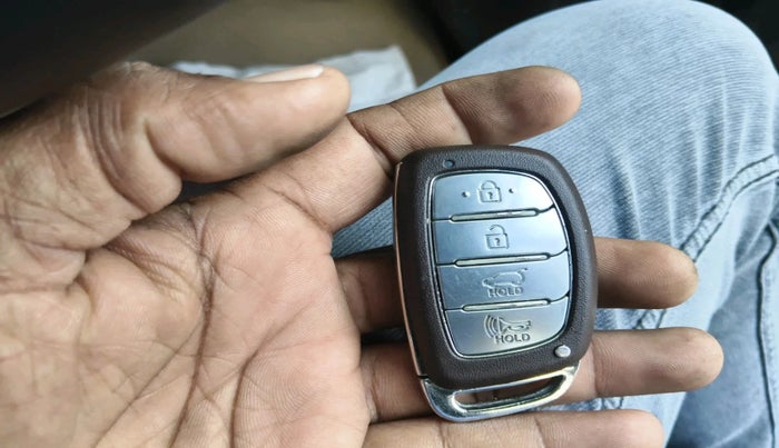 2021 Hyundai NEW I20 ASTA (O) 1.2 MT, Petrol, Manual, 85,891 km, interior