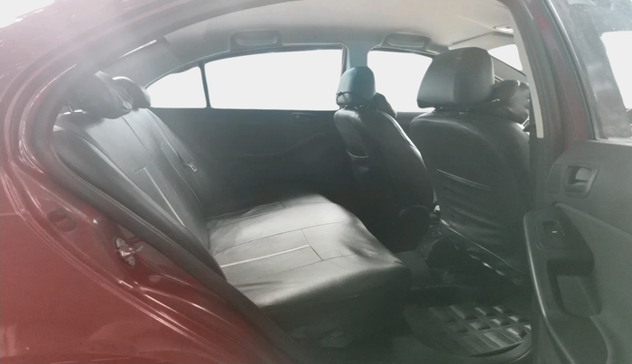 2015 Tata Zest XMS PETROL, Petrol, Manual, 13,577 km, interior