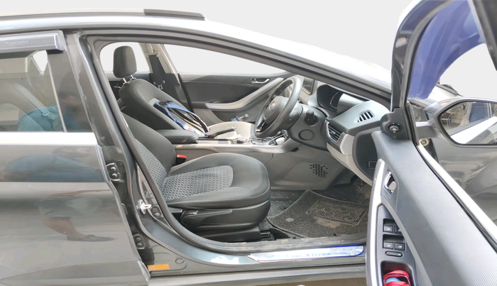 2018 Tata NEXON XZA PLUS DIESEL, Diesel, Automatic, 69,300 km, interior