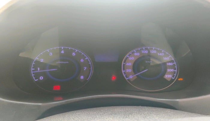 2011 Hyundai Verna FLUIDIC 1.6 VTVT SX, Petrol, Manual, 67,527 km, interior