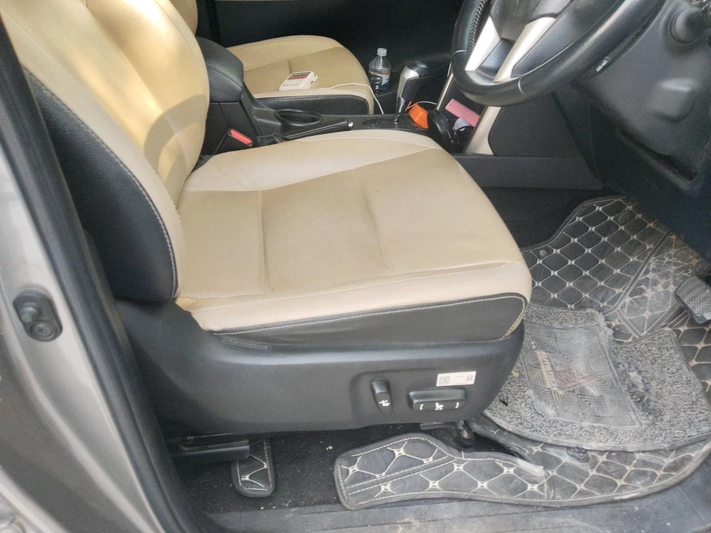 2019 Toyota Innova Crysta 2.8 ZX AT 7 STR, Diesel, Automatic, 1,98,410 km, interior