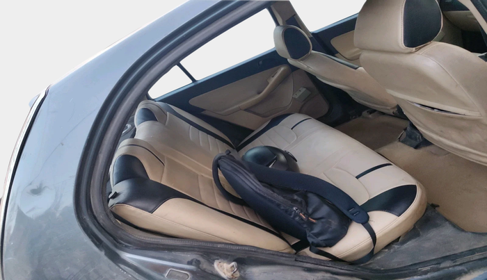 2012 Tata Indica Vista LS QUADRAJET, Diesel, Manual, 1,06,229 km, interior