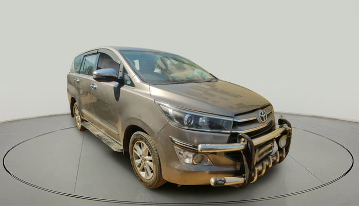 2018 Toyota Innova Crysta 2.4 VX 8 STR, Diesel, Manual, 2,56,645 km, exterior