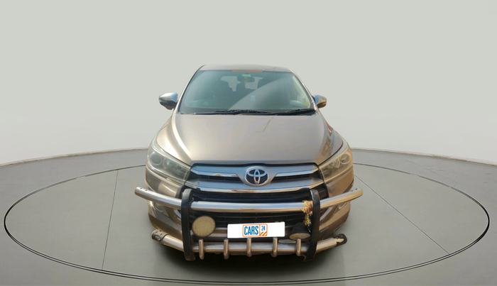 2018 Toyota Innova Crysta 2.4 VX 8 STR, Diesel, Manual, 2,56,645 km, exterior