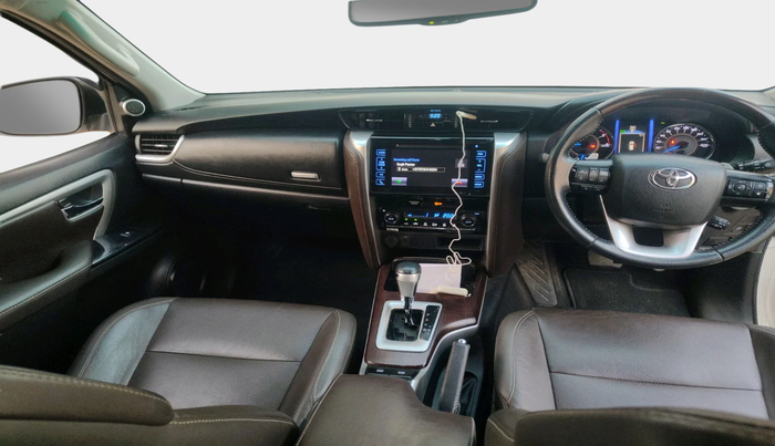 2019 Toyota Fortuner 2.8 4X2 AT, Diesel, Automatic, 1,11,378 km, interior