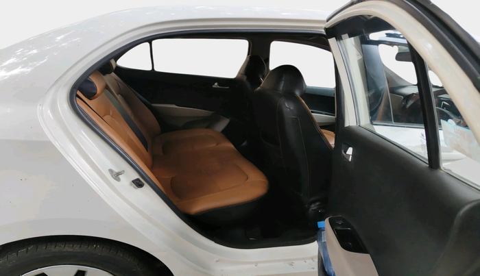 2016 Hyundai Xcent S 1.2, Petrol, Manual, 93,020 km, interior