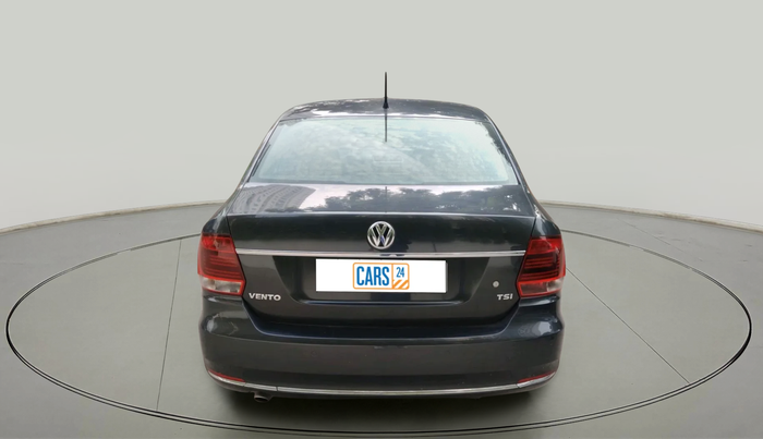 2016 Volkswagen Vento HIGHLINE PETROL AT, Petrol, Automatic, 44,759 km, exterior