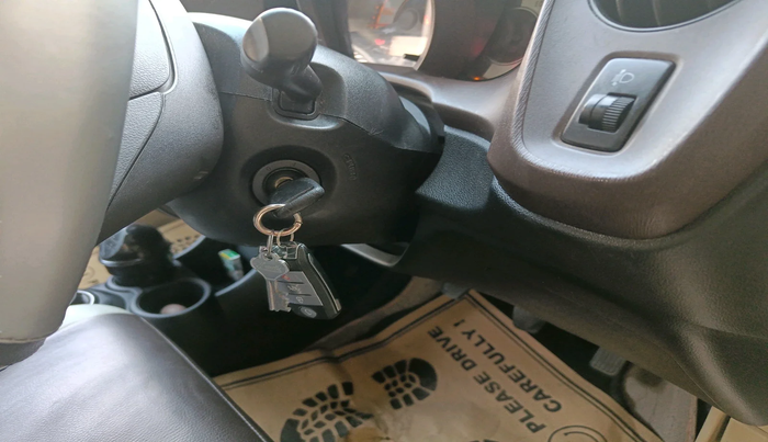 2013 Honda Brio EX MT, Petrol, Manual, 92,084 km, interior