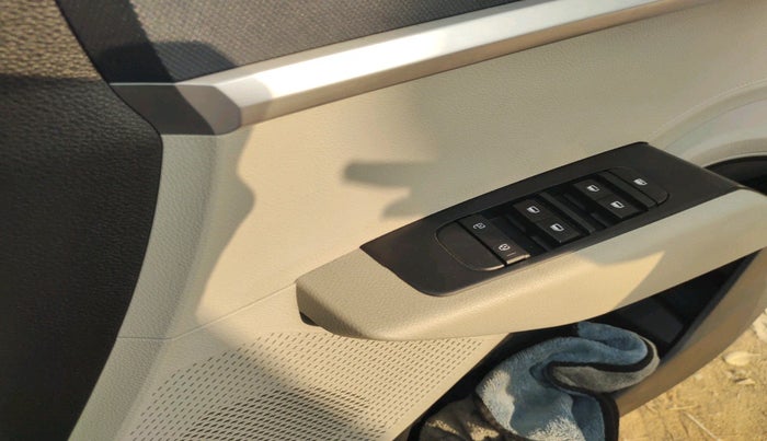 2022 KIA CARENS PRESTIGE 1.5 DIESEL 7 STR, Diesel, Manual, 51,611 km, interior