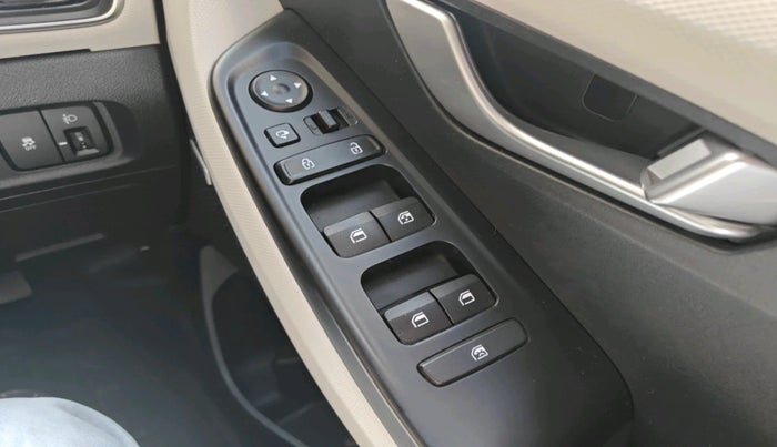 2022 Hyundai Creta SX (O) 1.5 DIESEL, Diesel, Manual, 25,327 km, interior