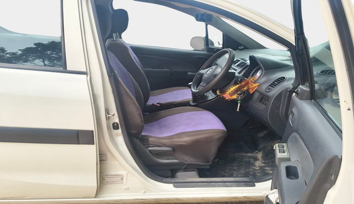2011 Maruti Ritz LXI, Petrol, Manual, 1,08,740 km, interior