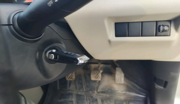 2019 Maruti New Wagon-R VXI 1.2, Petrol, Manual, 82,705 km, interior