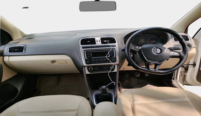 2015 Volkswagen Vento HIGHLINE DIESEL 1.5, Diesel, Manual, 76,668 km, interior