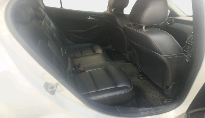 2015 Mercedes Benz GLA Class 200 CDI SPORT, Diesel, Automatic, 1,30,554 km, interior