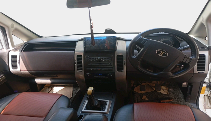 2011 Tata Aria PRESTIGE LEATHER 4X4, Diesel, Manual, 1,27,137 km, interior