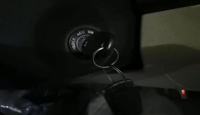 2014 Hyundai Eon ERA + LPG, Petrol, Manual, 1,06,685 km, interior