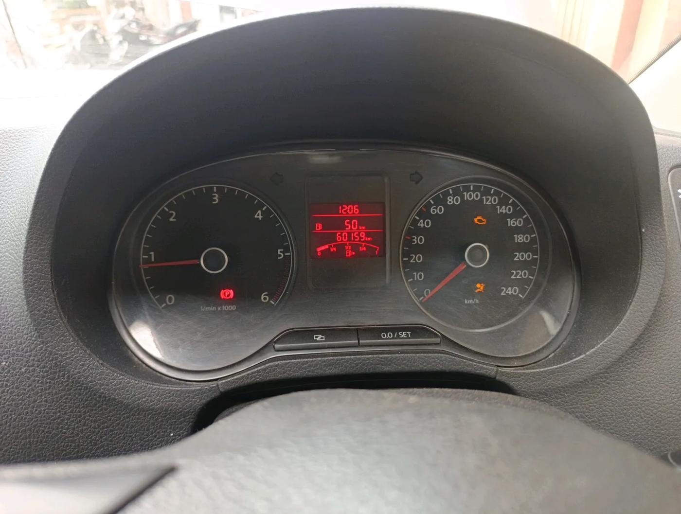 2014 Volkswagen Cross Polo HIGHLINE TDI, Diesel, Manual, 60,159 km, interior