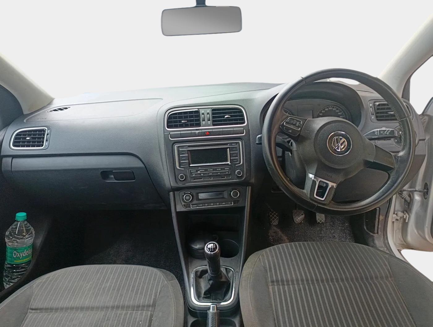 2014 Volkswagen Cross Polo HIGHLINE TDI, Diesel, Manual, 60,159 km, interior