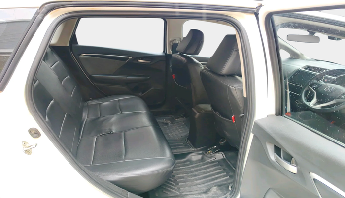 2019 Honda WR-V 1.5L I-DTEC VX MT, Diesel, Manual, 1,01,105 km, interior