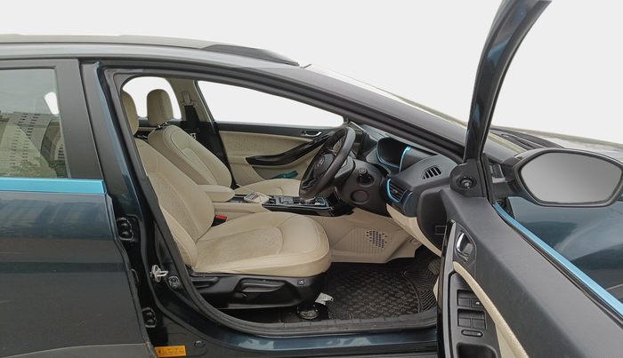 2023 Tata NEXON EV XZ PLUS LUX, Electric, Automatic, 28,259 km, interior