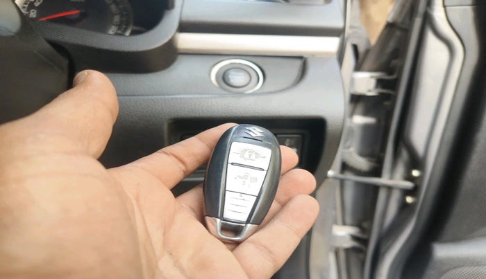 2015 Maruti Swift ZDI, Diesel, Manual, 1,49,677 km, interior