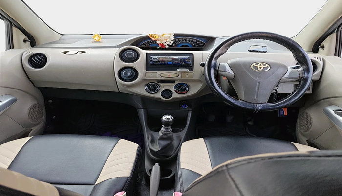 2015 Toyota Etios GD, Diesel, Manual, 2,96,657 km, interior