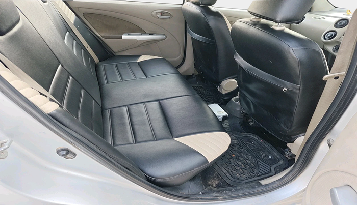 2015 Toyota Etios GD, Diesel, Manual, 2,96,657 km, interior