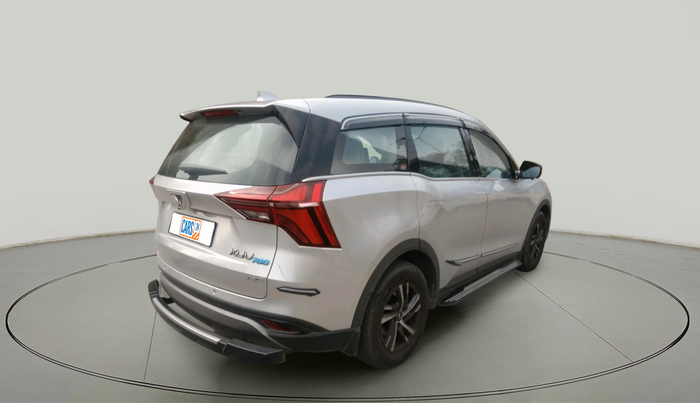 2022 Mahindra XUV700 AX 5 D AT 7 STR, Diesel, Automatic, 52,813 km, exterior