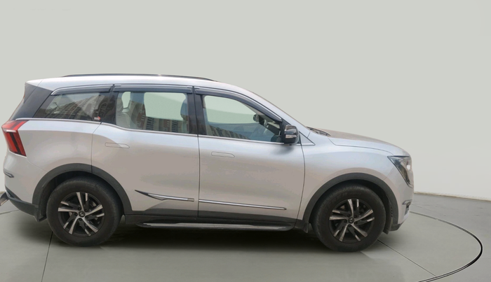 2022 Mahindra XUV700 AX 5 D AT 7 STR, Diesel, Automatic, 52,813 km, exterior