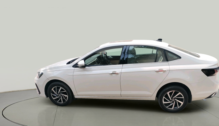 2023 Volkswagen VIRTUS TOPLINE TSI 1.0 AT, Petrol, Automatic, 82,188 km, exterior