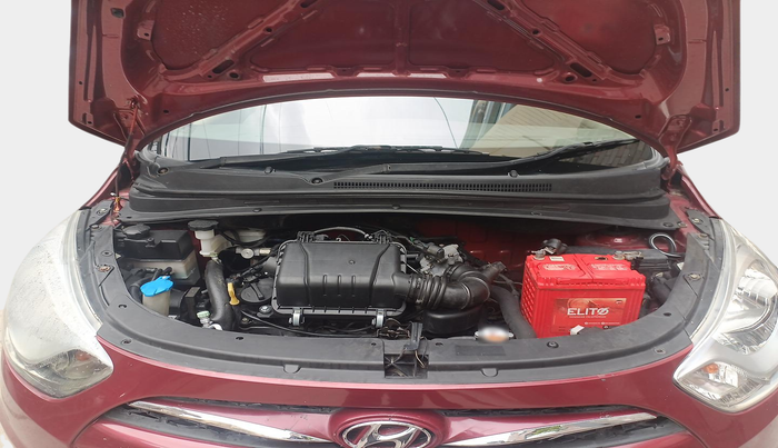 2015 Hyundai i10 SPORTZ 1.1, Petrol, Manual, 90,152 km, exterior