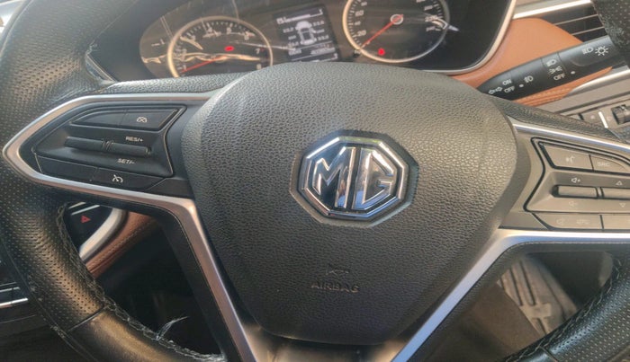 2021 MG HECTOR PLUS SELECT 2.0 DIESEL TURBO MT 7-STR, Diesel, Manual, 40,360 km, interior