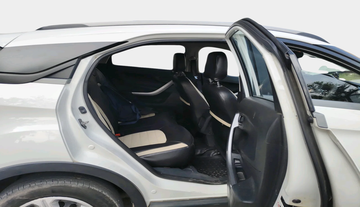 2021 Tata NEXON XM PETROL, Petrol, Manual, 44,817 km, interior