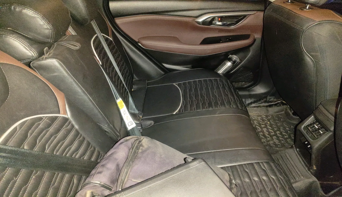 2023 Maruti Grand Vitara ZETA SMART HYBRID AT, Petrol, Automatic, 38,204 km, interior