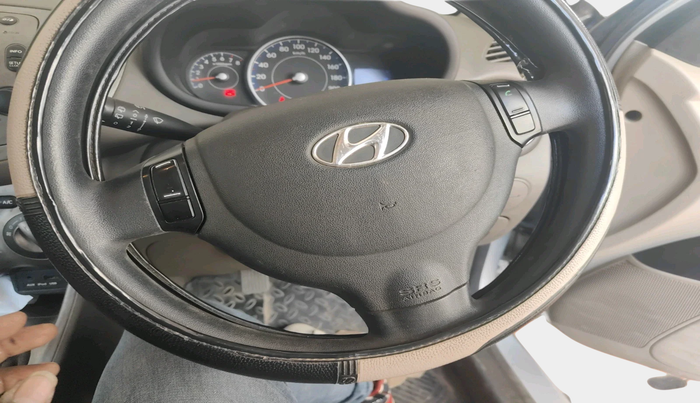 2011 Hyundai i10 SPORTZ 1.2, Petrol, Manual, 63,304 km, interior