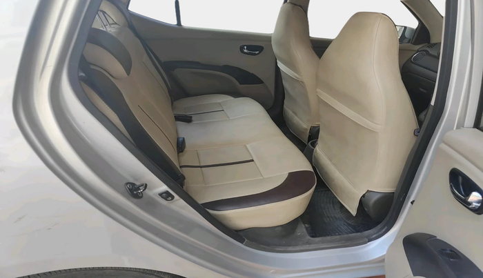 2011 Hyundai i10 SPORTZ 1.2, Petrol, Manual, 63,304 km, interior