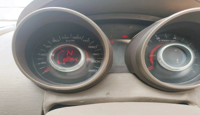 2014 Mahindra XUV500 W6, Diesel, Manual, 88,954 km, interior