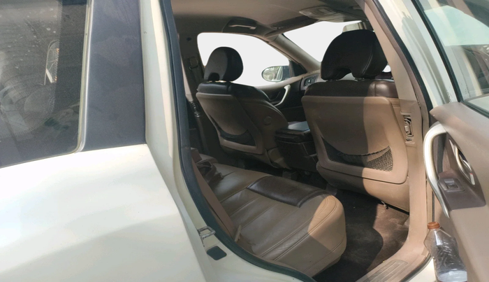 2014 Mahindra XUV500 W6, Diesel, Manual, 88,954 km, interior